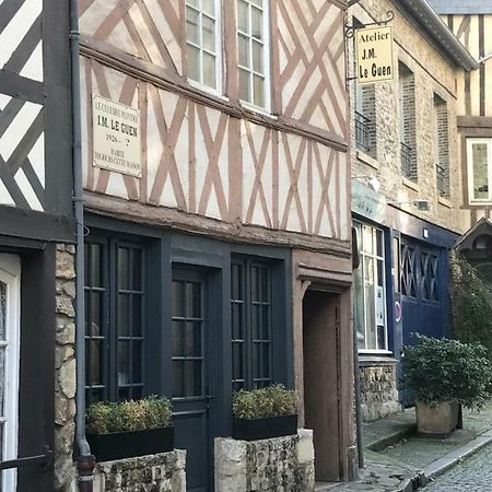 La Bonbonniere De Sofi Leilighet Honfleur Eksteriør bilde
